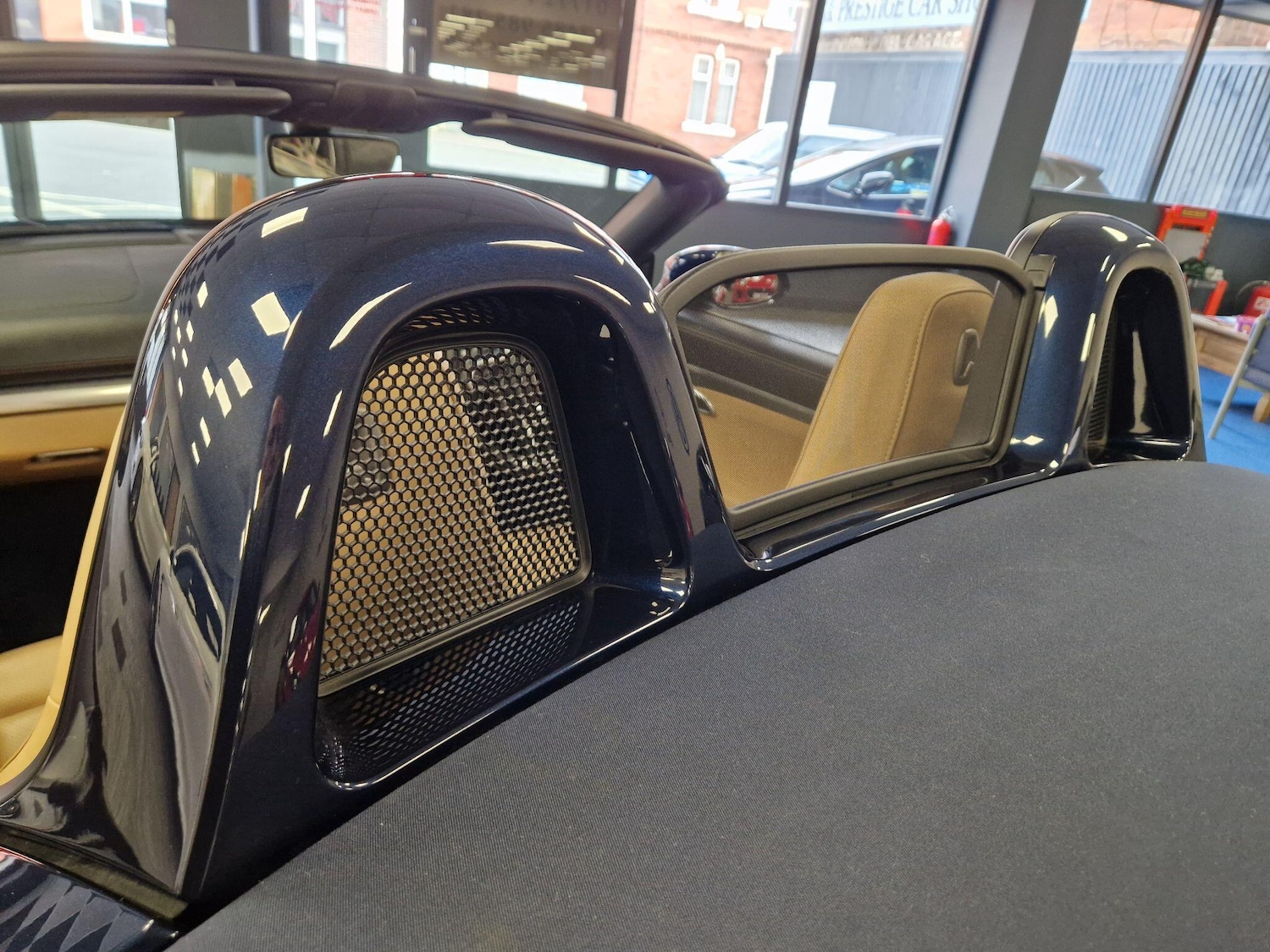 Used Porsche Boxster 2017 for sale - 77314561: Photo 31