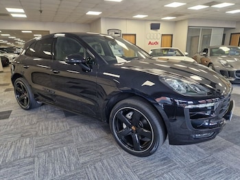 Used Porsche Macan 2015 for sale - 78496654: Photo