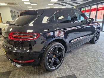 Used Porsche Macan 2015 for sale - 78496654: Photo