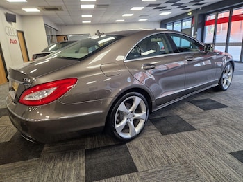 Used Mercedes-Benz CLS 2013 for sale - 76831727: Photo