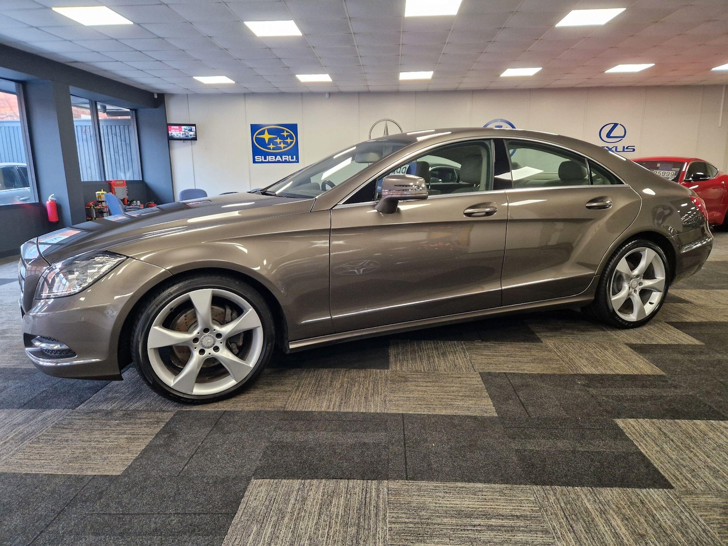 Used Mercedes-Benz CLS 2013 for sale - 76831727: Photo 5