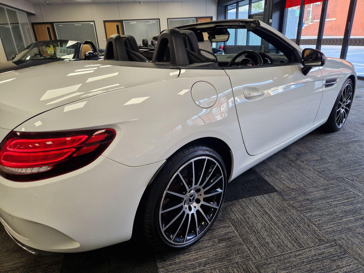 Used Mercedes-Benz SLC 2017 for sale - 77632986: Photo 13