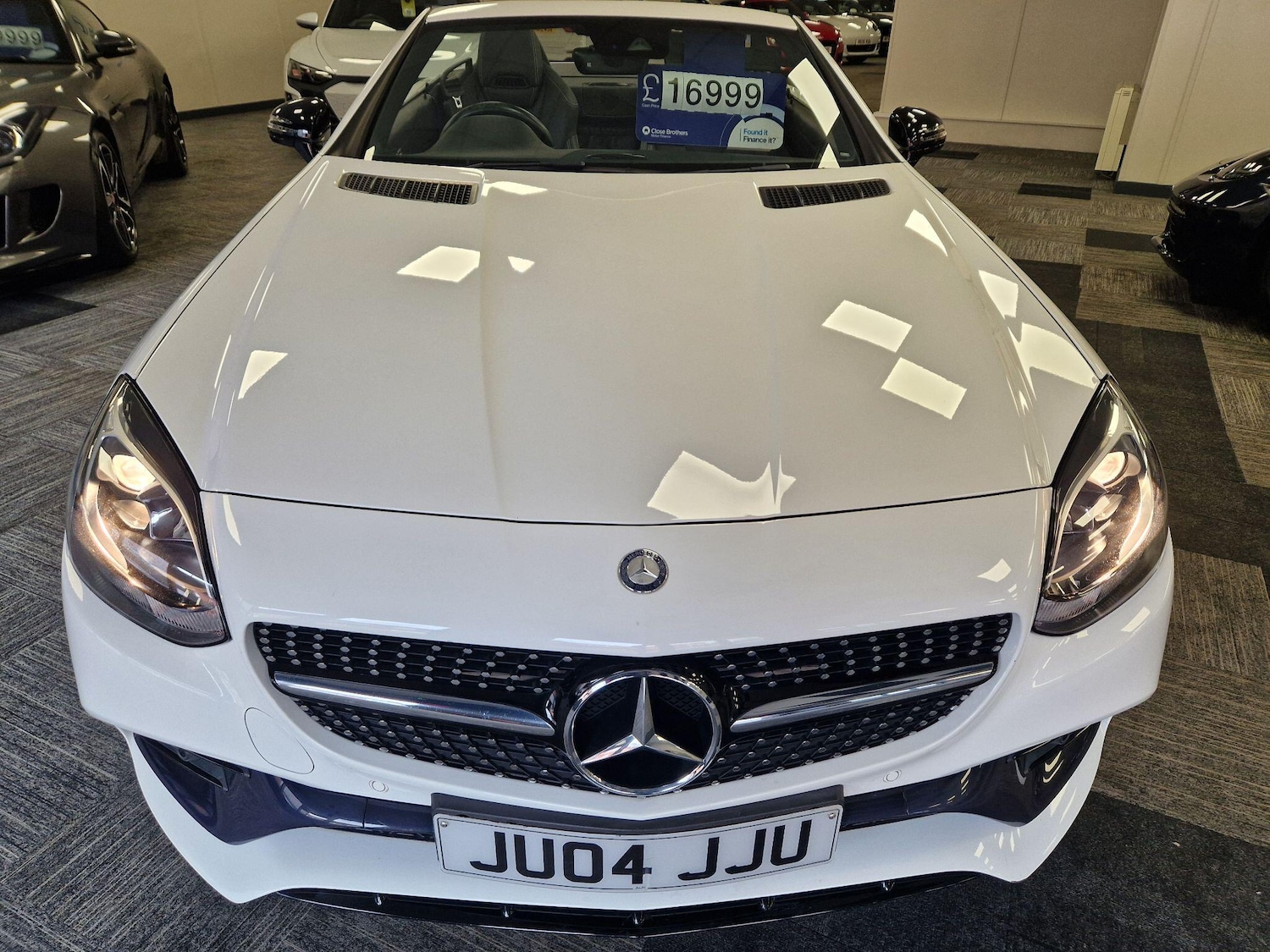 Used Mercedes-Benz SLC 2017 for sale - 77632986: Photo 15