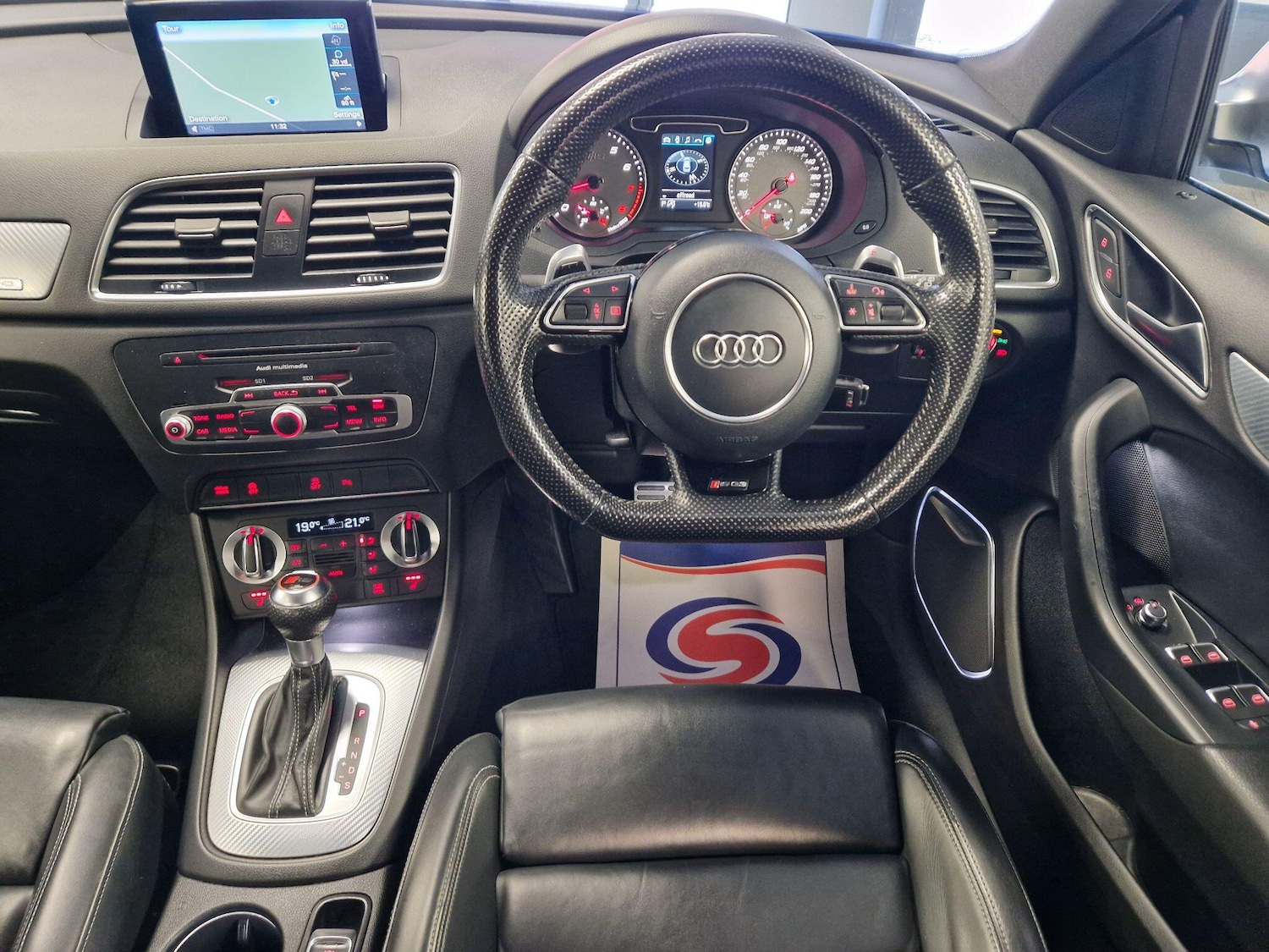 Used Audi RS Q3 2015 for sale - 76831732: Photo 26