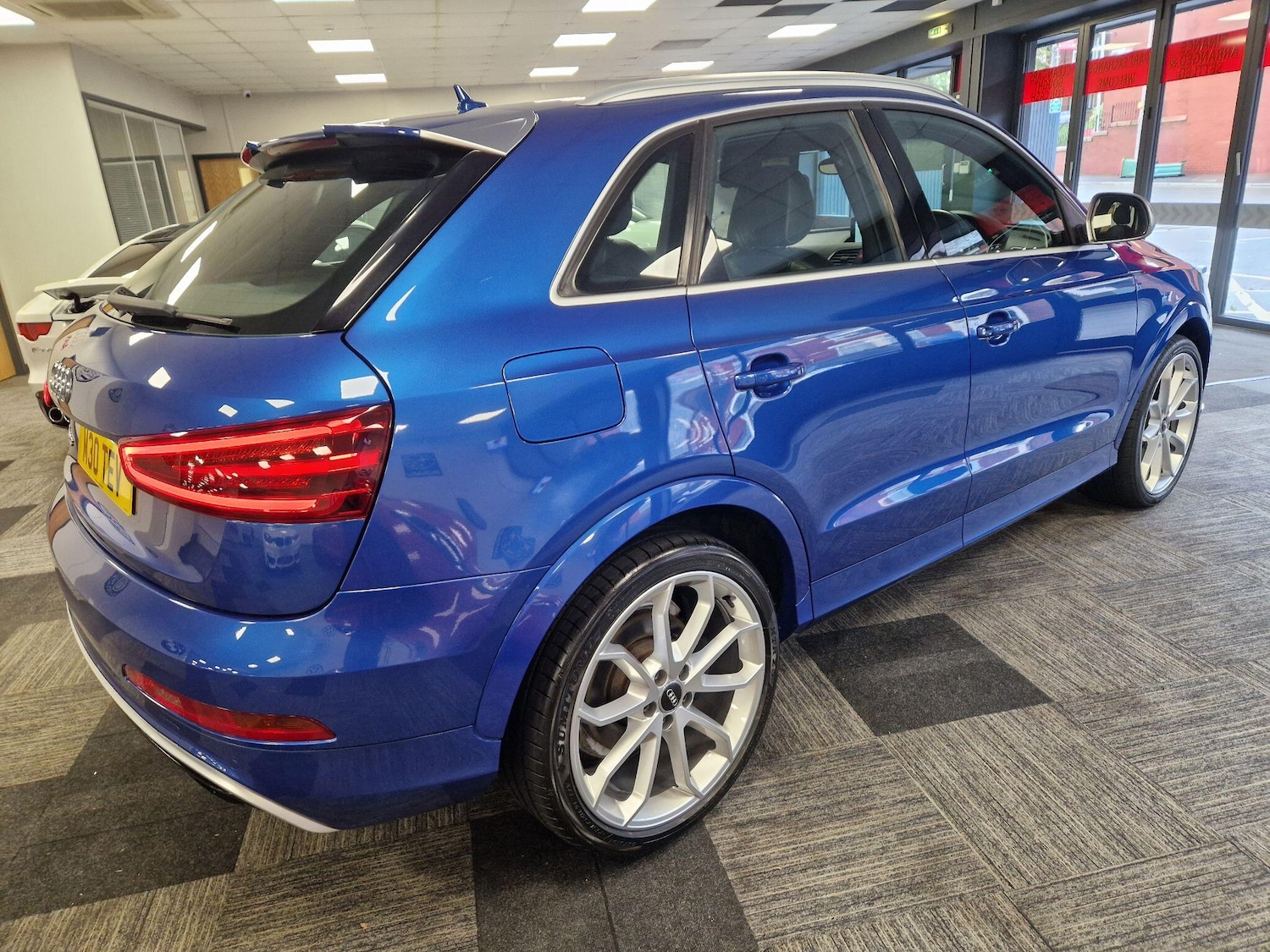 Used Audi RS Q3 2015 for sale - 76831732: Photo 3