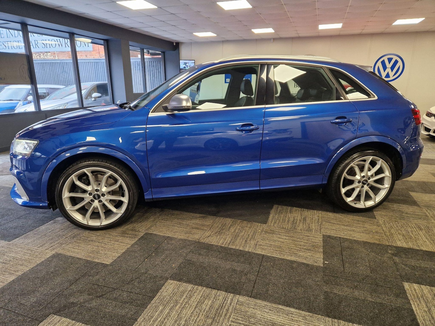 Used Audi RS Q3 2015 for sale - 76831732: Photo 5
