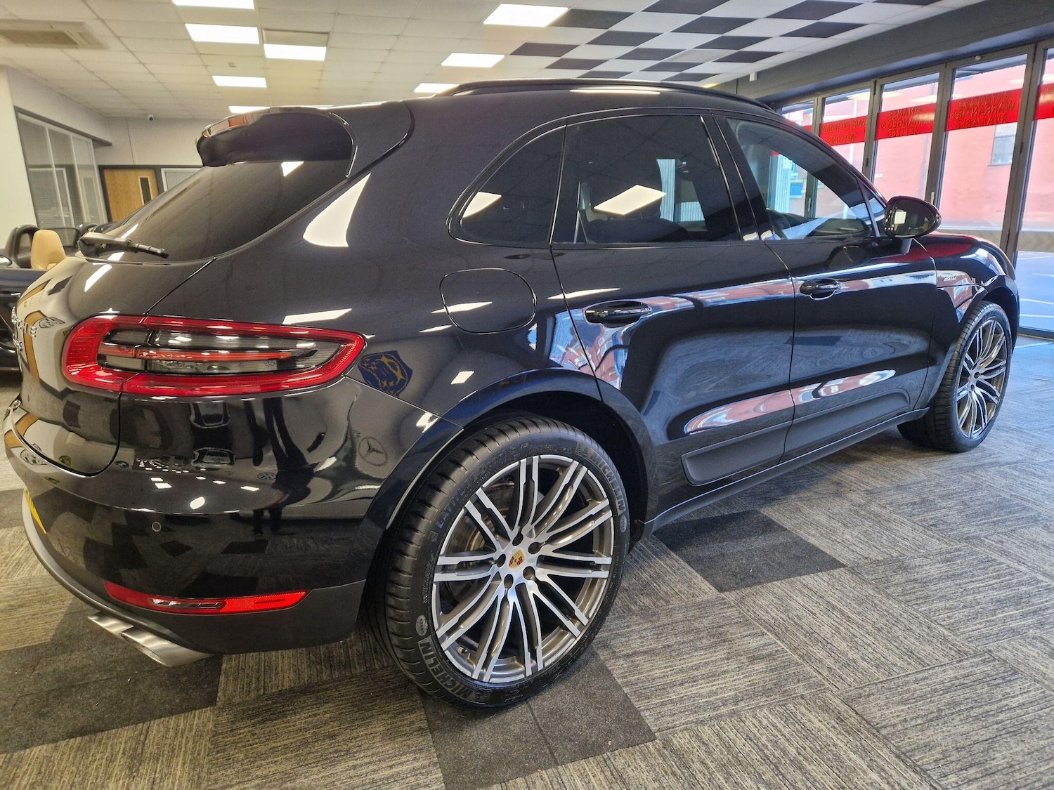 Used Porsche Macan 2015 for sale - 77479229: Photo 3