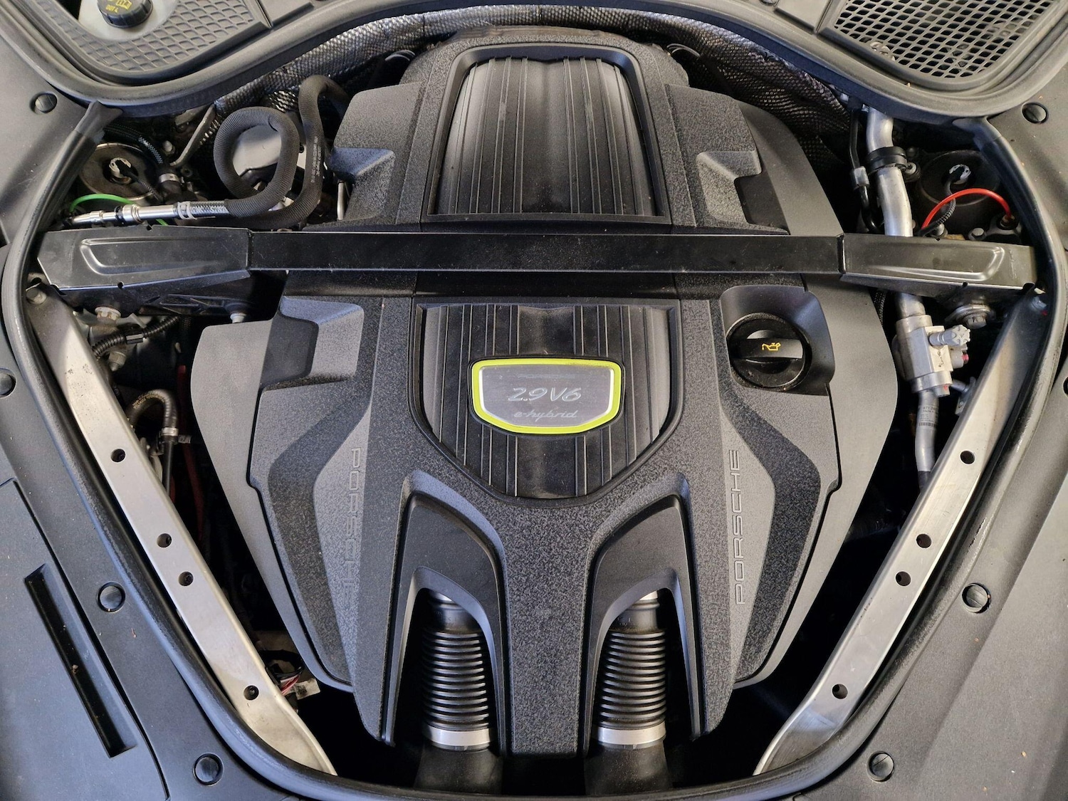 Used Porsche Panamera 2017 for sale - 77131382: Photo 13