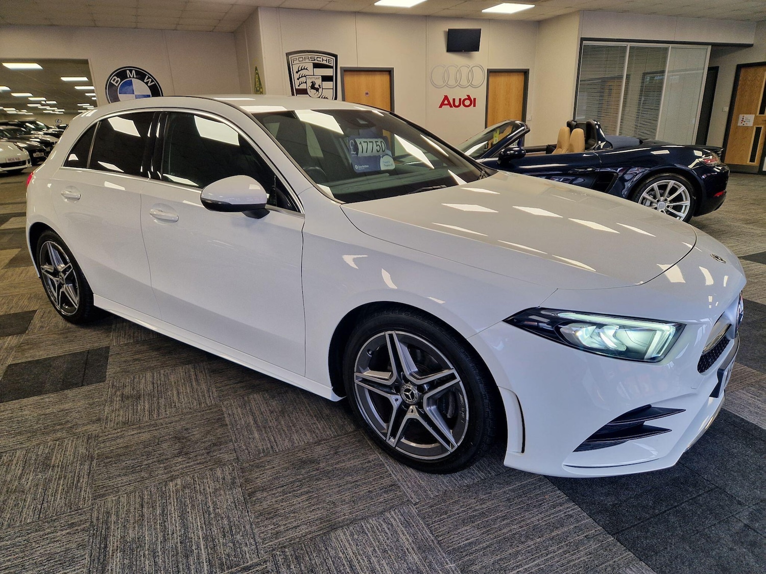 Used Mercedes-Benz A-Class 2021 for sale - 77611428: Photo 2