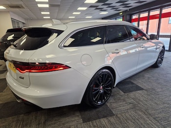 Used Jaguar XF 2017 for sale - 78619894: Photo
