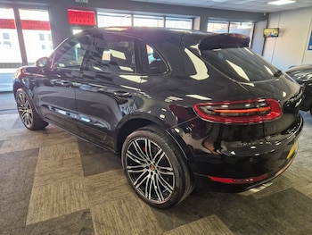 Used Porsche Macan 2016 for sale - 78496664: Photo