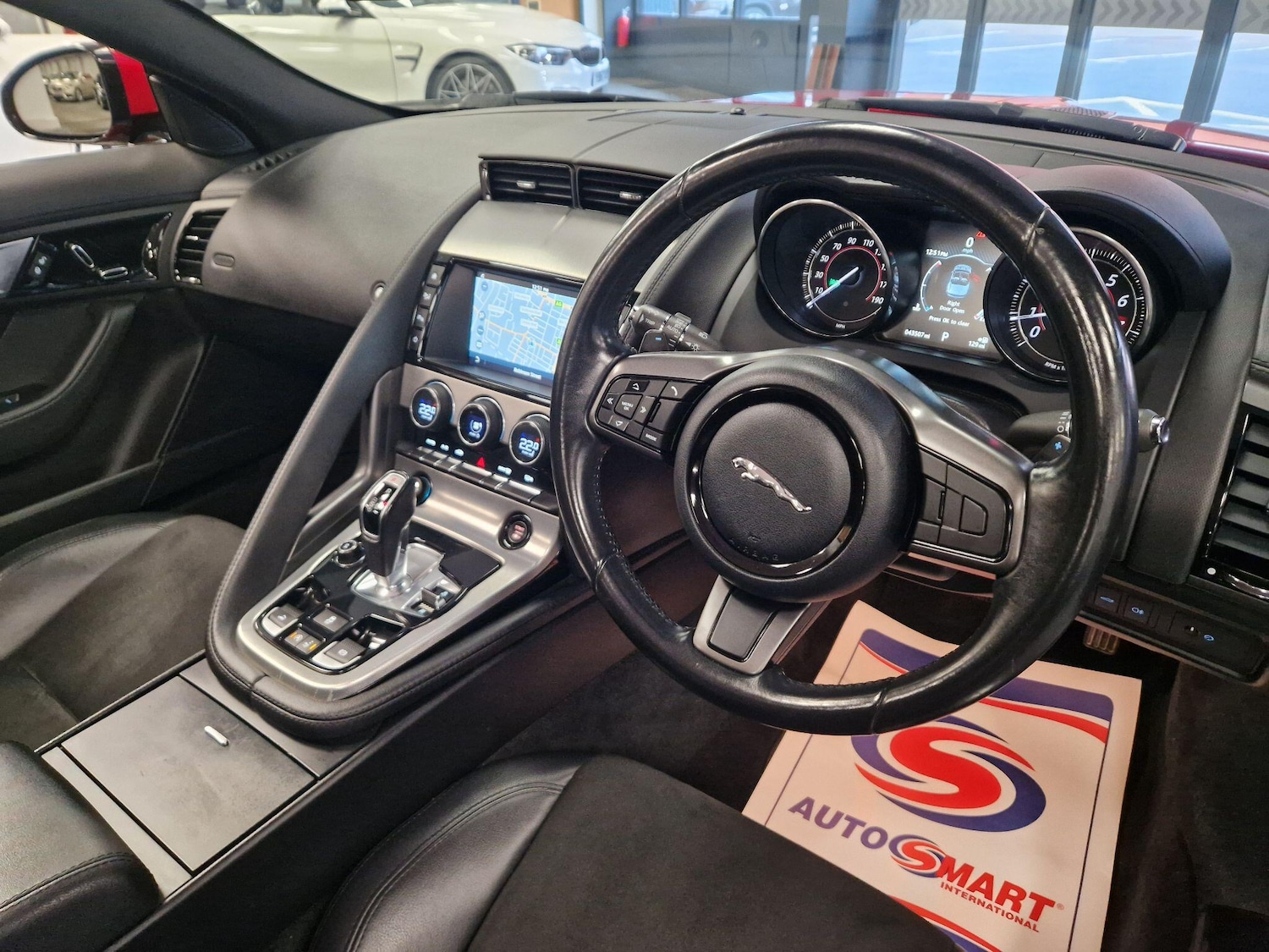 Used Jaguar F-Type 2015 for sale - 77320353: Photo 25