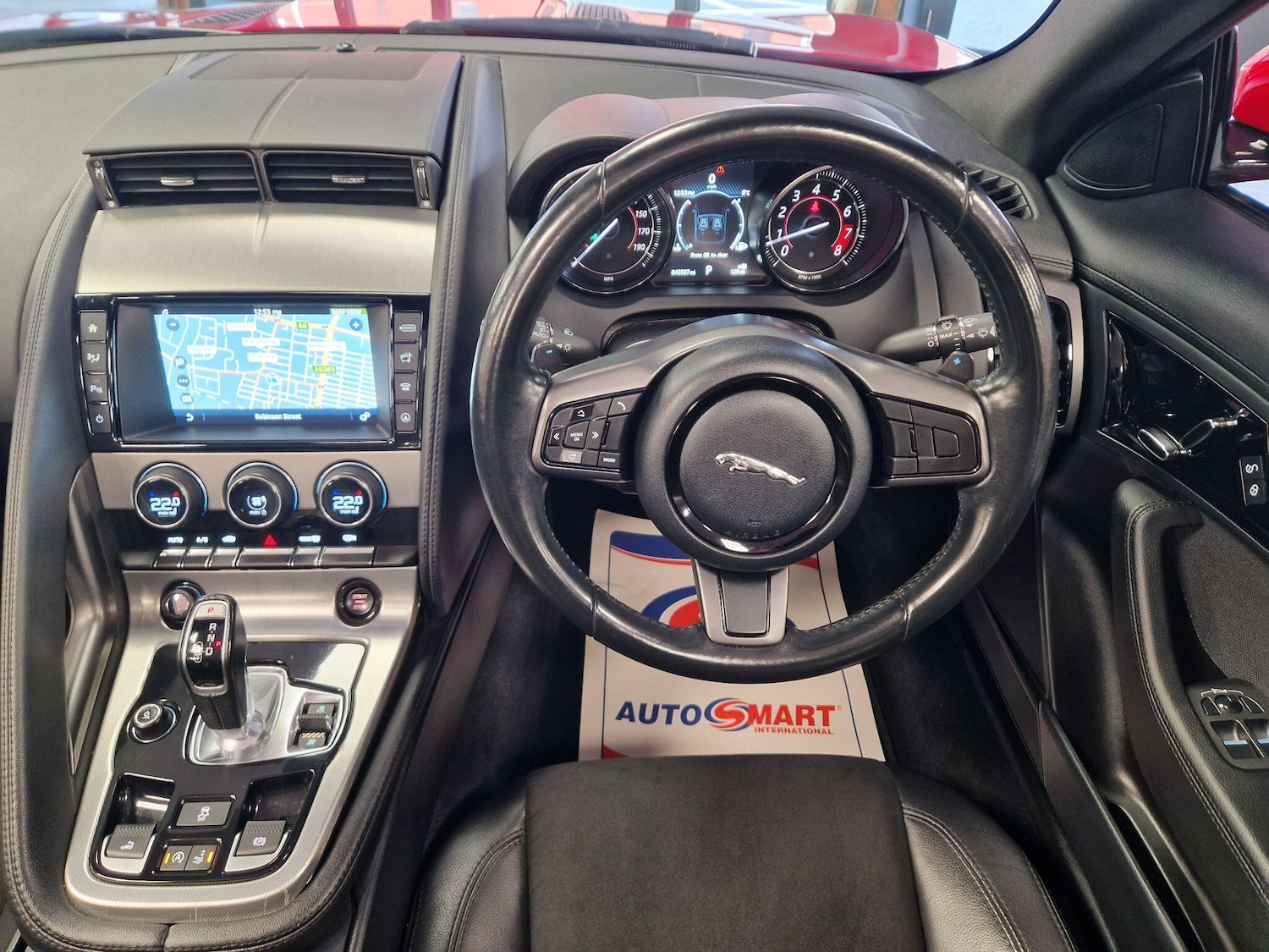 Used Jaguar F-Type 2015 for sale - 77320353: Photo 28