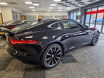 Used Jaguar F-Type 2015 for sale - 79394693: Photo