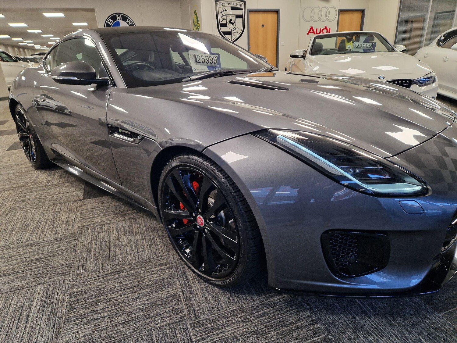 Used Jaguar F-Type 2018 for sale - 77439983: Photo 10