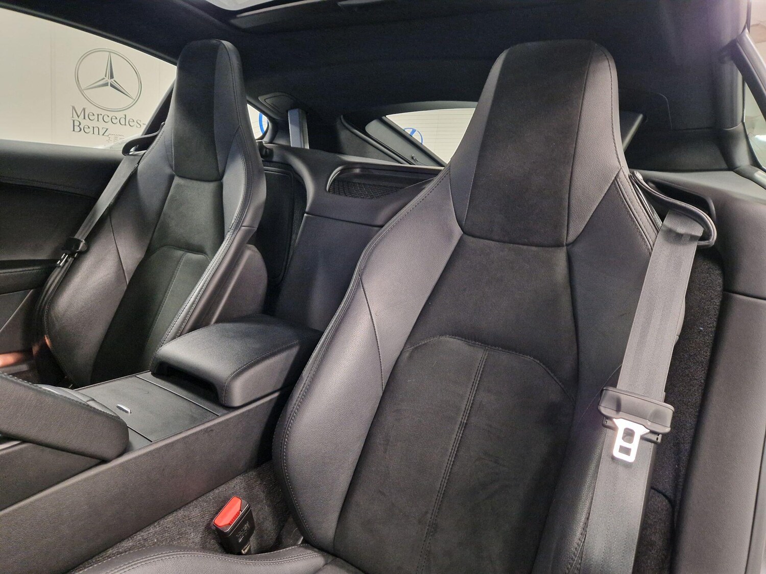 Used Jaguar F-Type 2018 for sale - 77439983: Photo 16