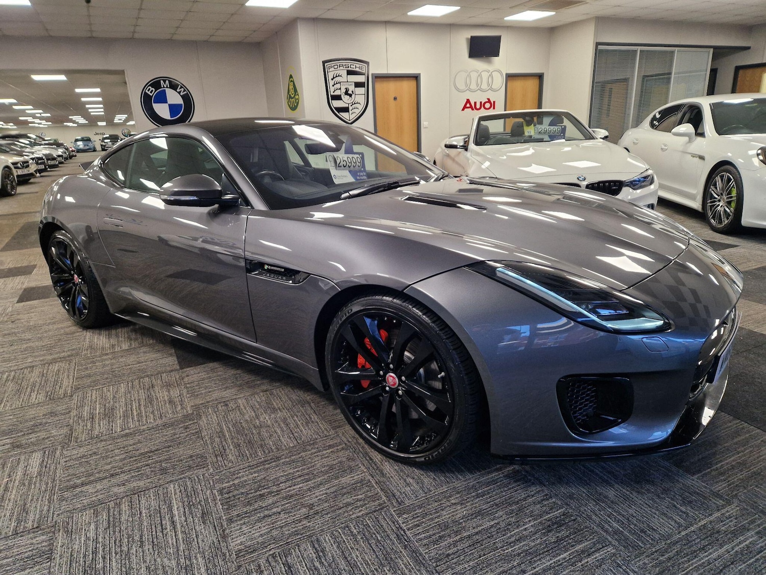 Used Jaguar F-Type 2018 for sale - 77439983: Photo 2