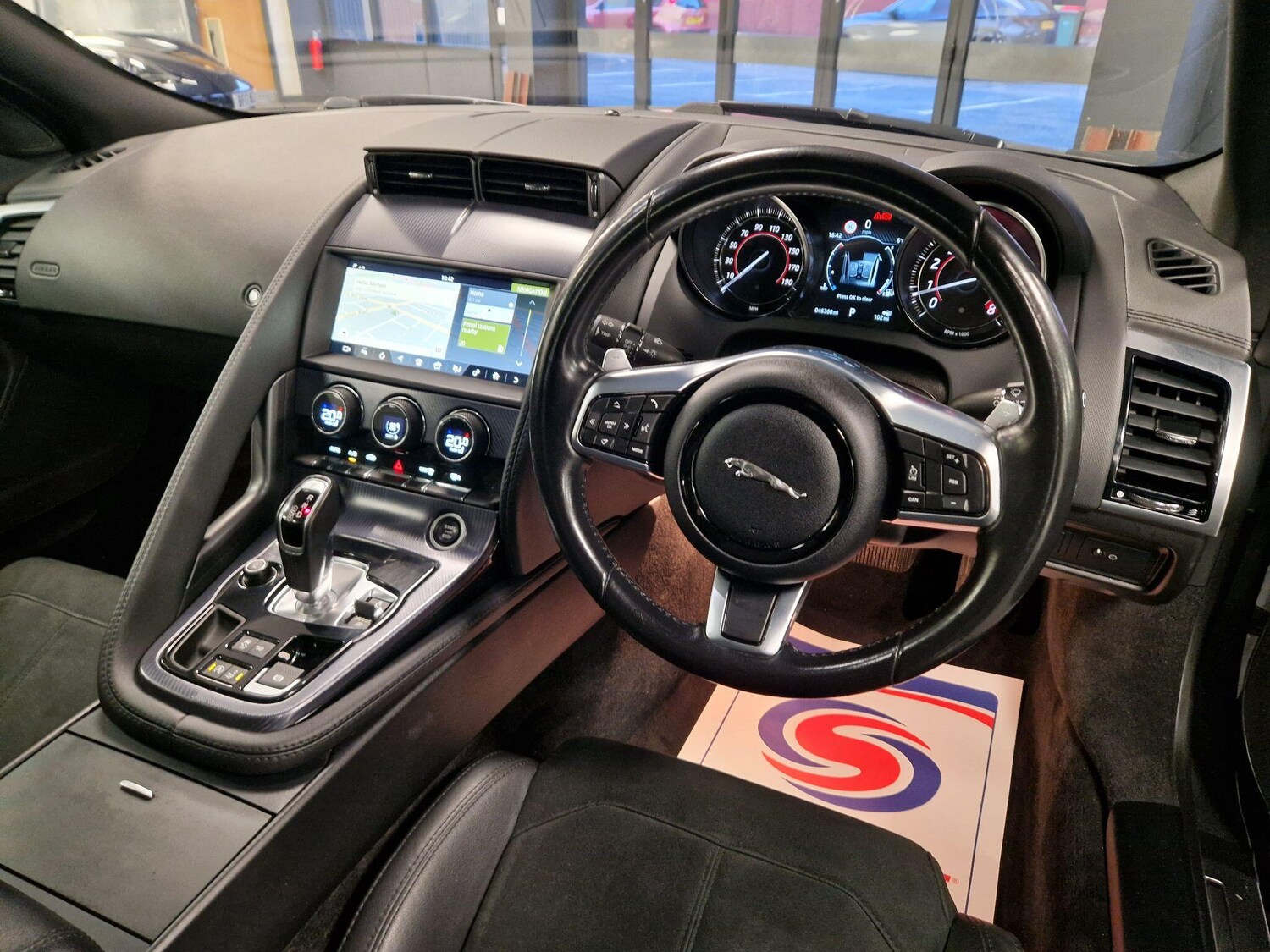 Used Jaguar F-Type 2018 for sale - 77439983: Photo 21