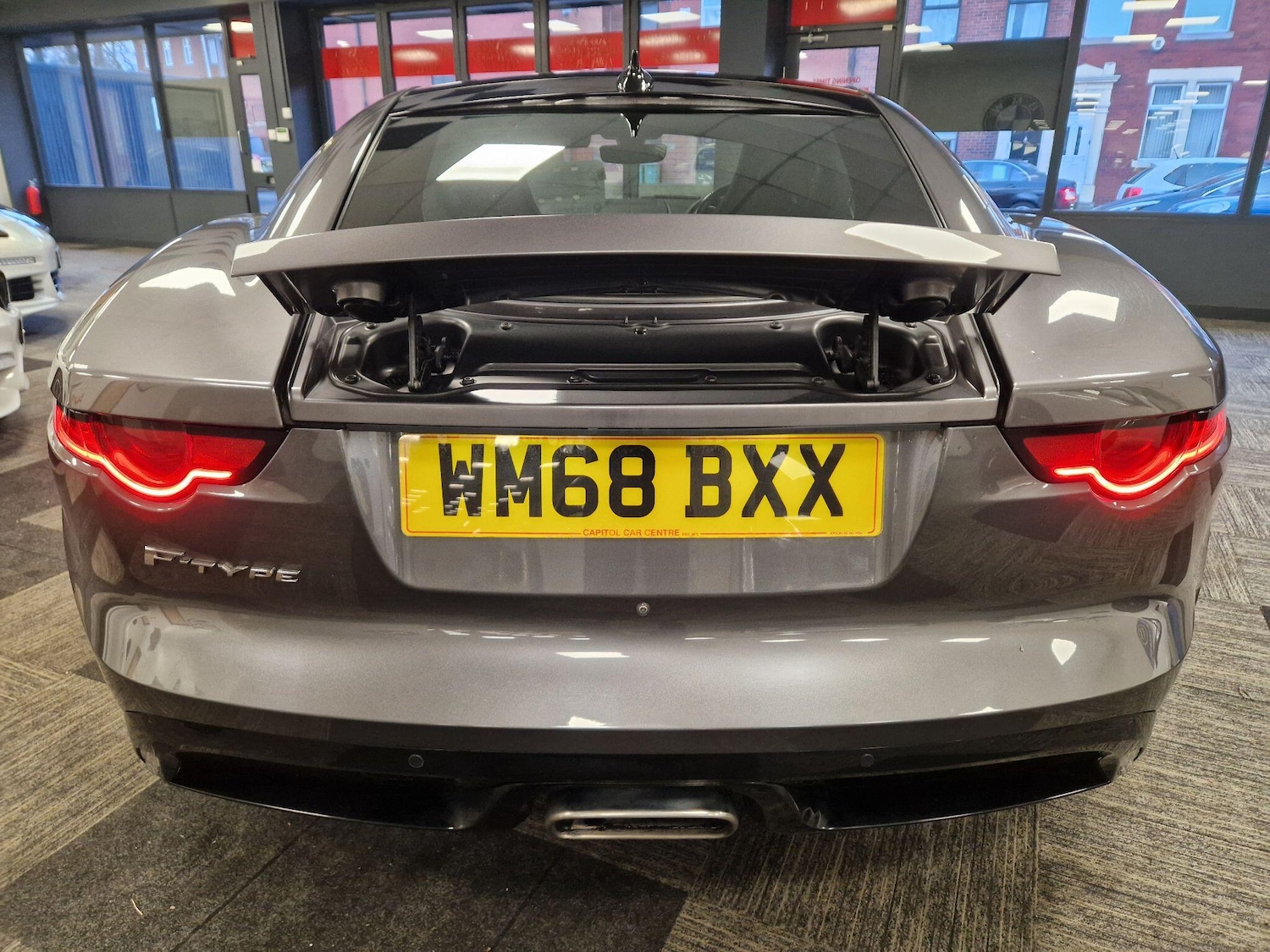 Used Jaguar F-Type 2018 for sale - 77439983: Photo 9