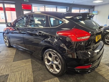 Used Ford Focus 2016 for sale - 79254242: Photo