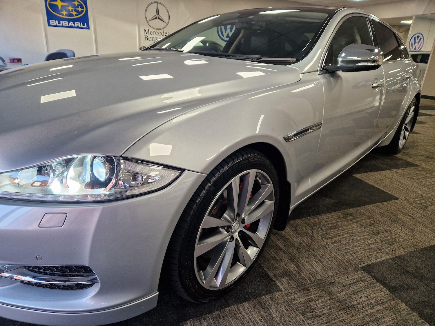 Used Jaguar XJ 2015 for sale - 77940395: Photo 12
