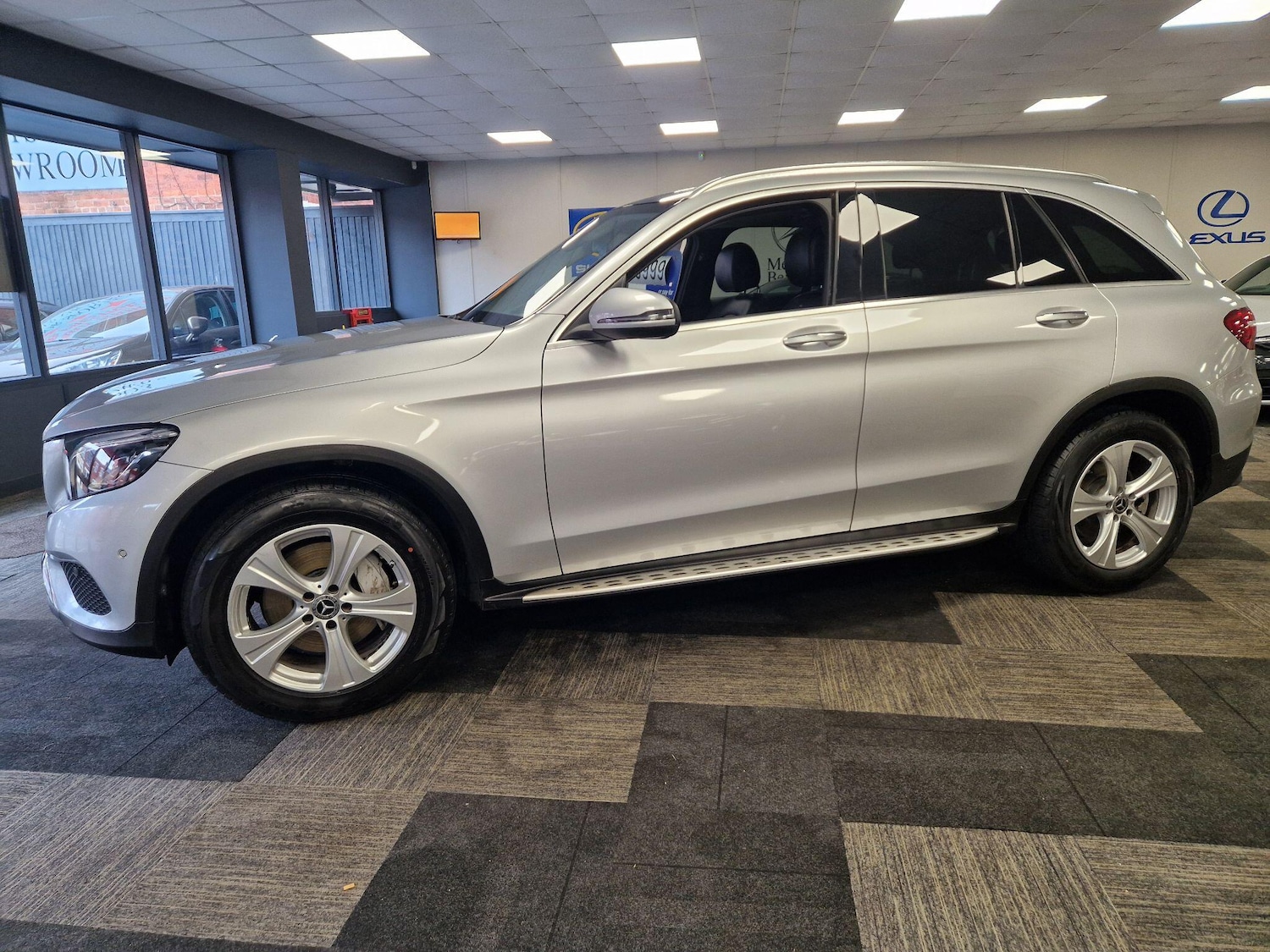 Used Mercedes-Benz GLC 2017 for sale - 77709508: Photo 5