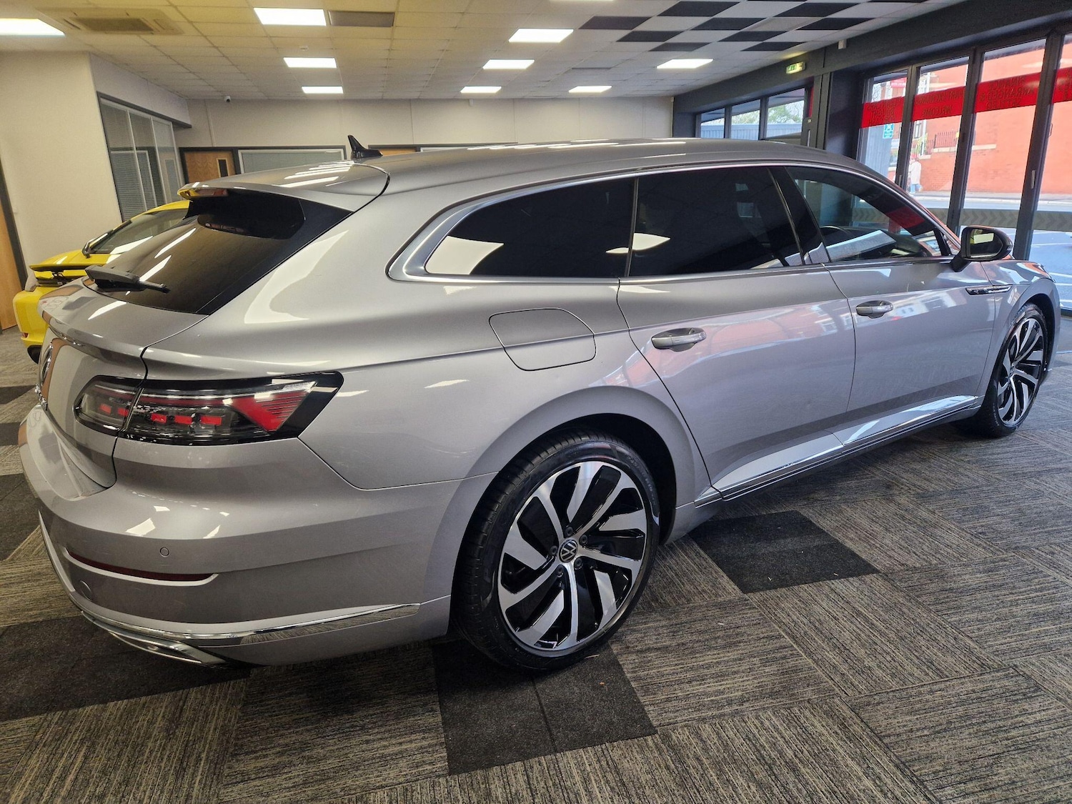 Used Volkswagen Arteon 2020 for sale - 77029514: Photo 3