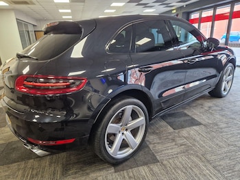 Used Porsche Macan 2015 for sale - 78301964: Photo