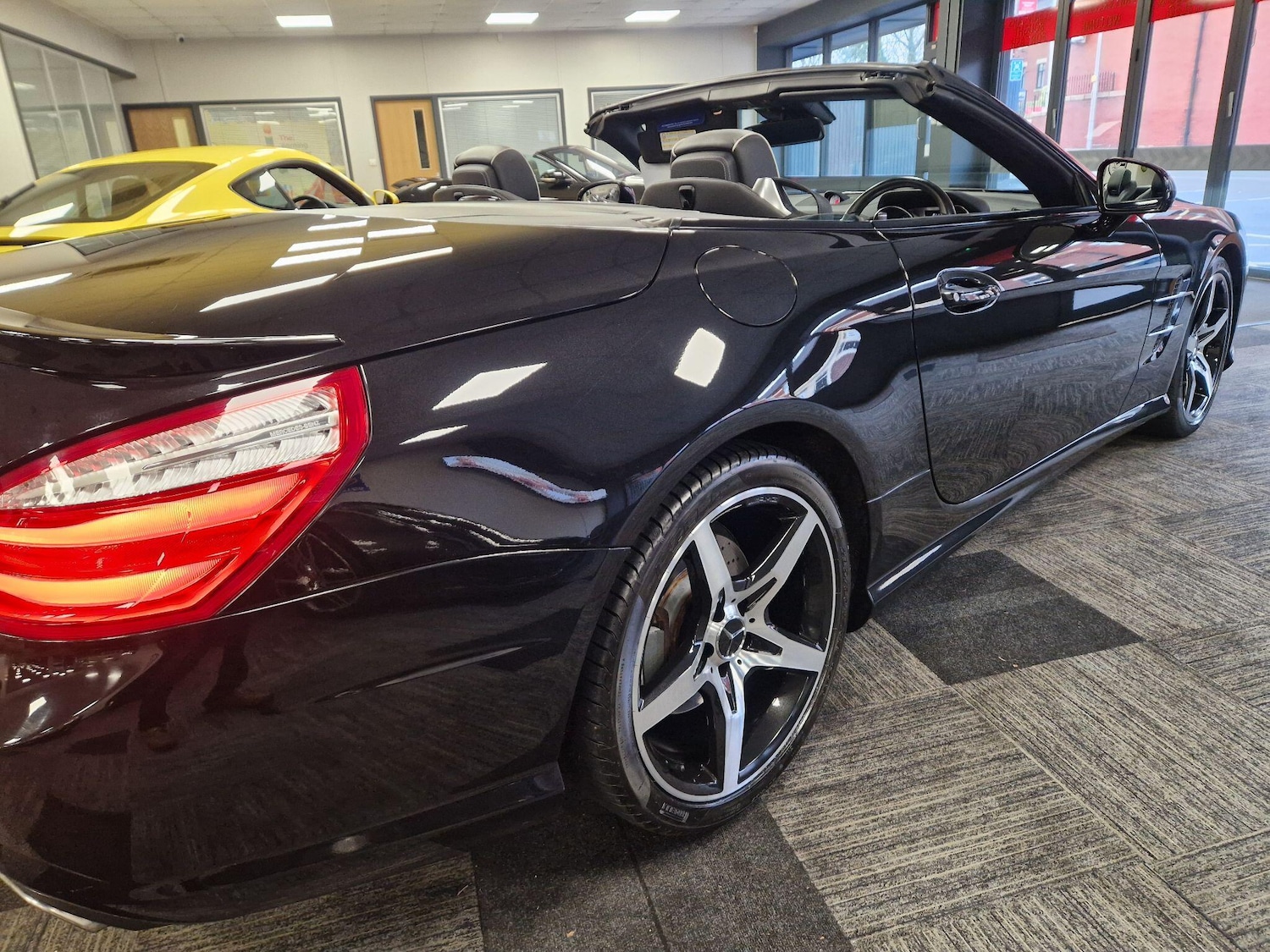 Used Mercedes-Benz SL 2014 for sale - 77216166: Photo 11