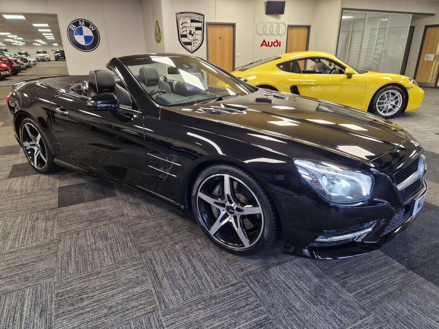 Used Mercedes-Benz SL 2014 for sale - 77216166: Photo 3
