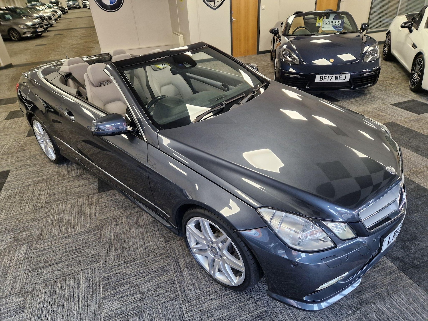 Used Mercedes-Benz E Class 2013 for sale - 78072479: Photo 32