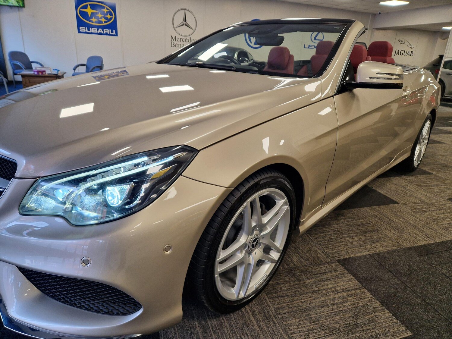 Used Mercedes-Benz E Class 2015 for sale - 77839776: Photo 12