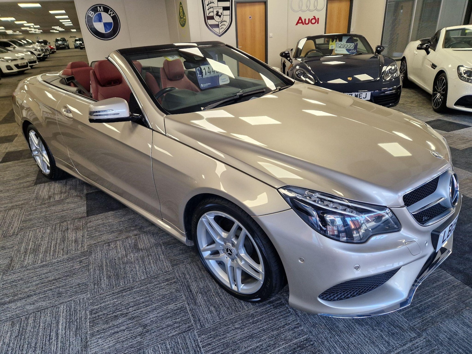 Used Mercedes-Benz E Class 2015 for sale - 77839776: Photo 3