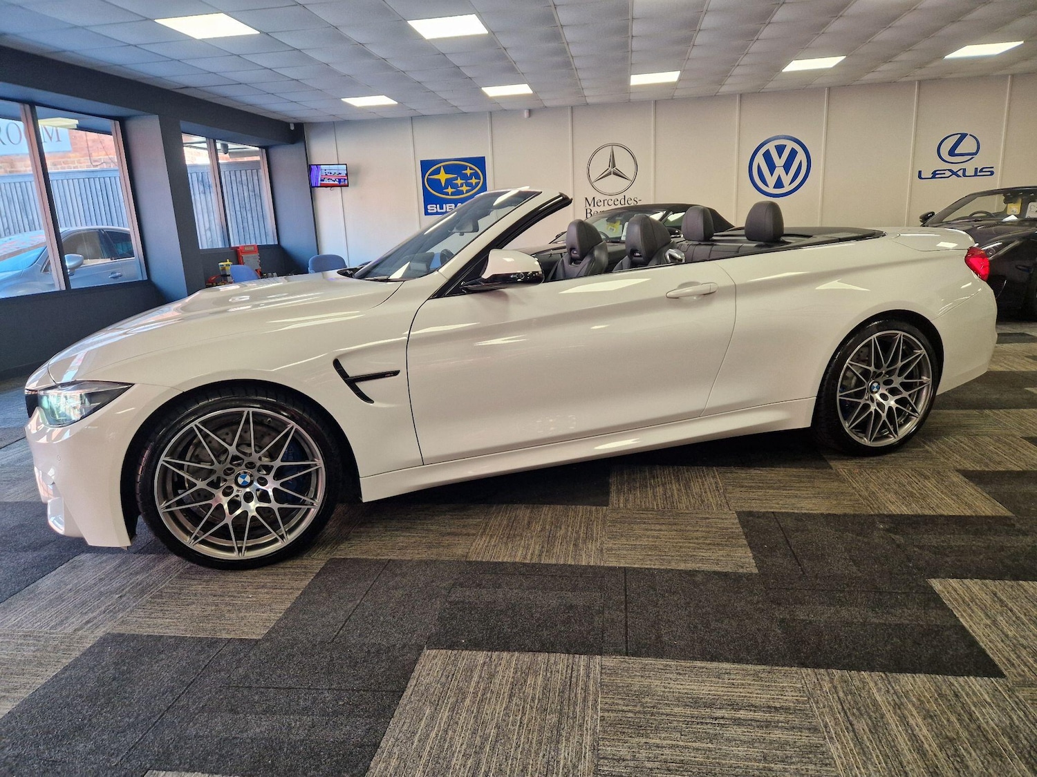 Used BMW M4 2017 for sale - 76831729: Photo 10