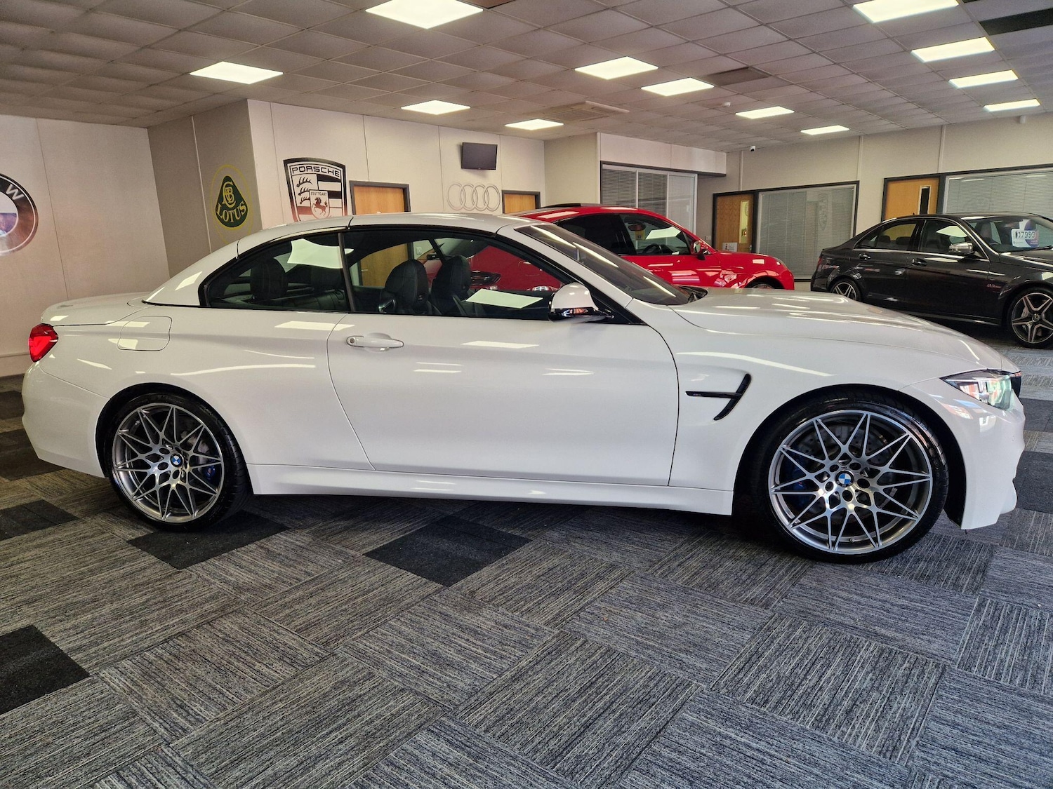Used BMW M4 2017 for sale - 76831729: Photo 11