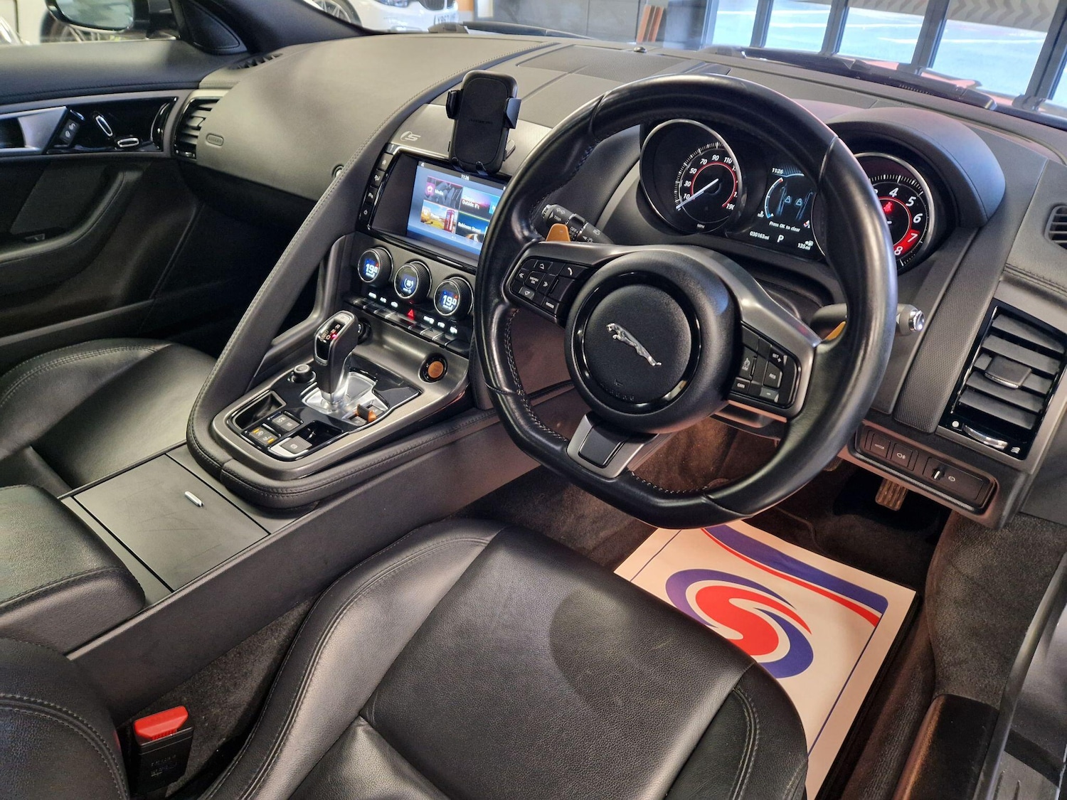 Used Jaguar F-Type 2016 for sale - 77478674: Photo 21