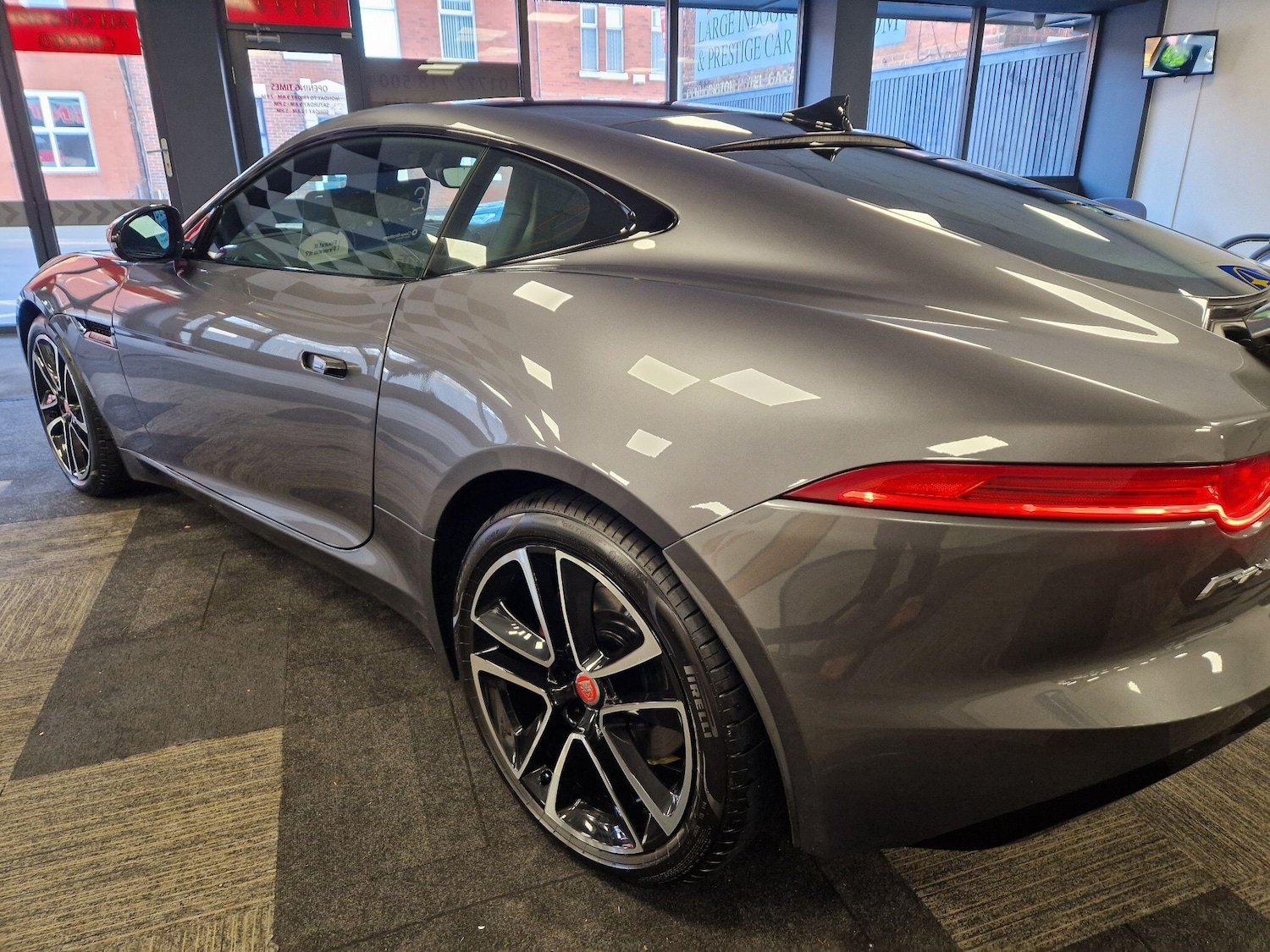 Used Jaguar F-Type 2016 for sale - 77478674: Photo 8