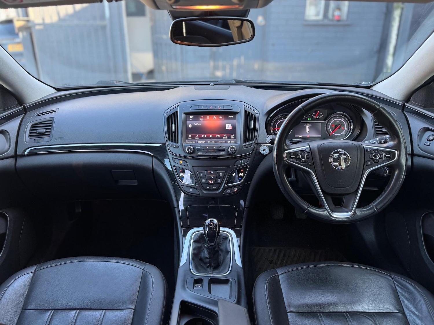 Used Vauxhall Insignia 2015 for sale - 78101186: Photo 40