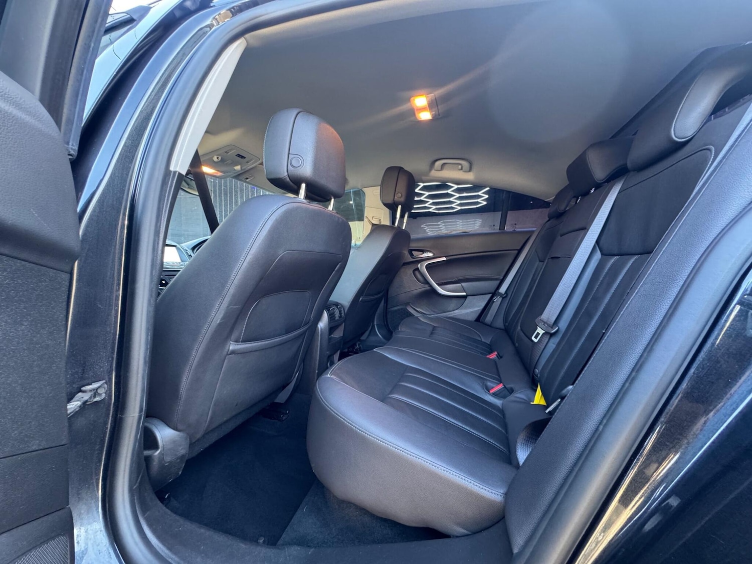 Used Vauxhall Insignia 2015 for sale - 78101186: Photo 48