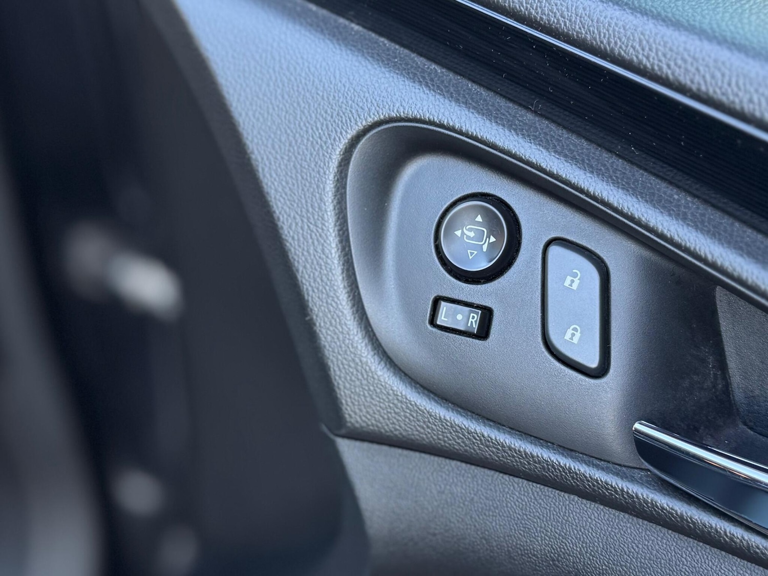 Used Vauxhall Insignia 2015 for sale - 78101186: Photo 52