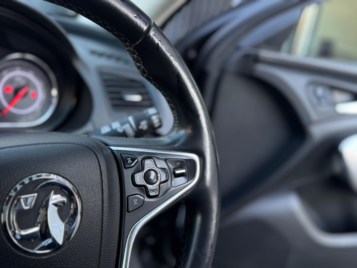 Used Vauxhall Insignia 2015 for sale - 78101186: Photo 62