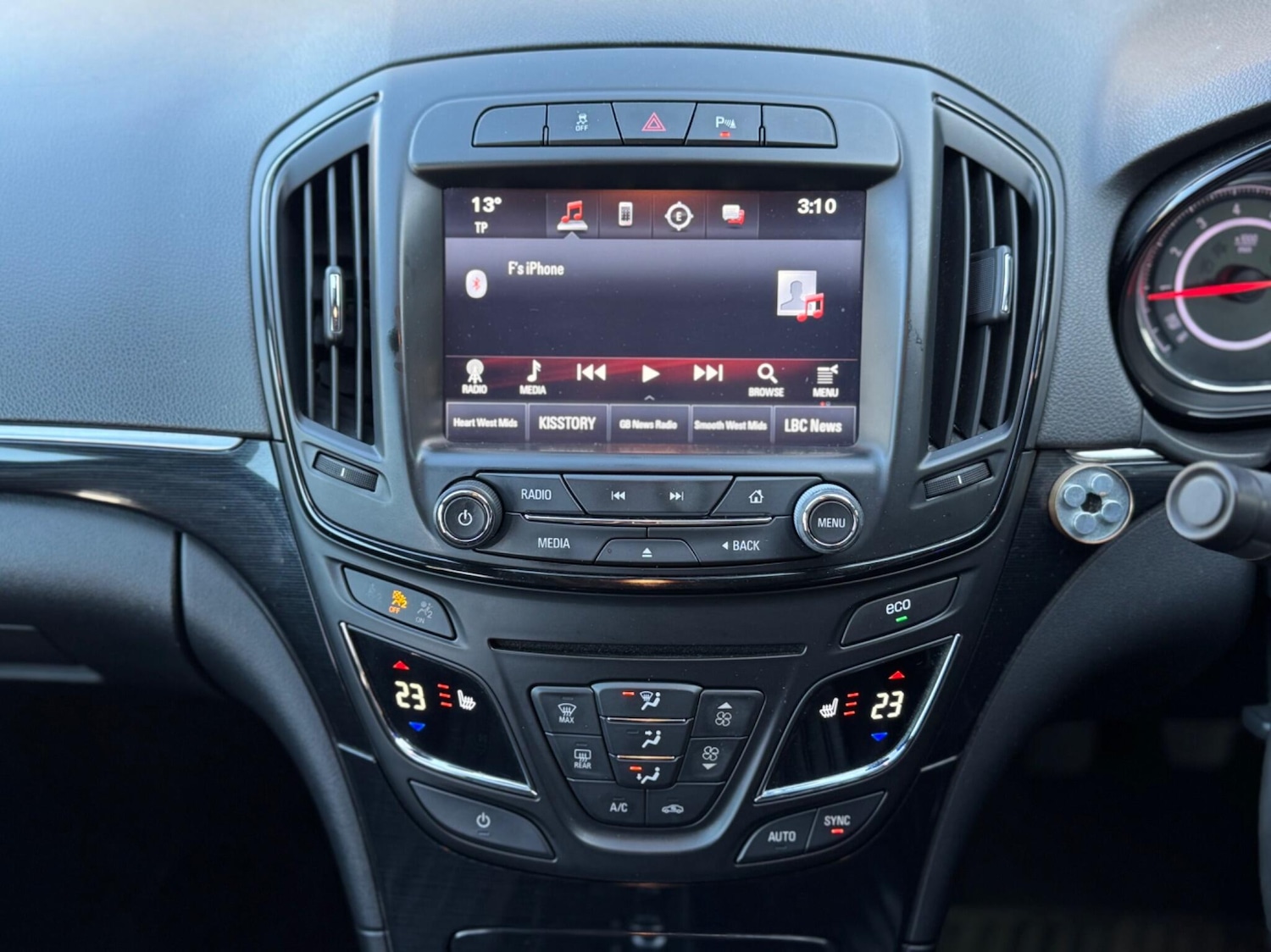 Used Vauxhall Insignia 2015 for sale - 78101186: Photo 74