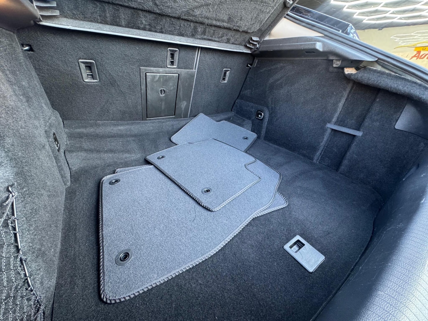 Used Vauxhall Insignia 2015 for sale - 78101186: Photo 78