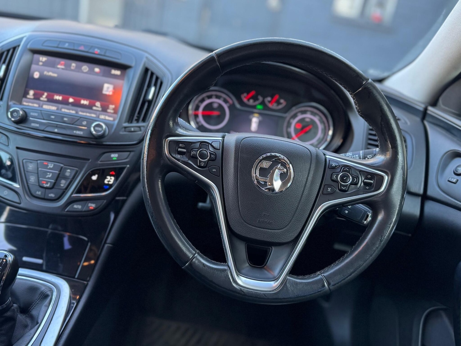 Used Vauxhall Insignia 2015 for sale - 78101186: Photo 81