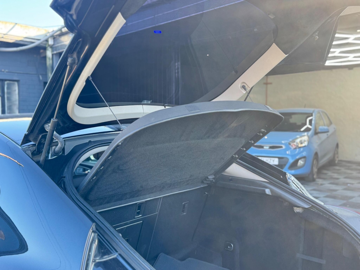 Used Vauxhall Insignia 2015 for sale - 78101186: Photo 82