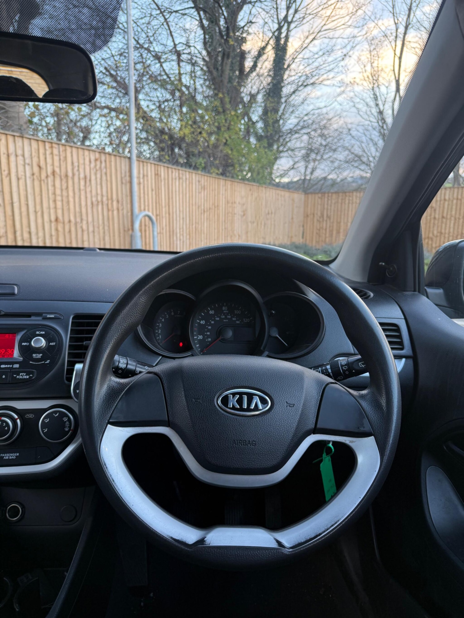 Used Kia Picanto 2011 for sale - 76702460: Photo 43