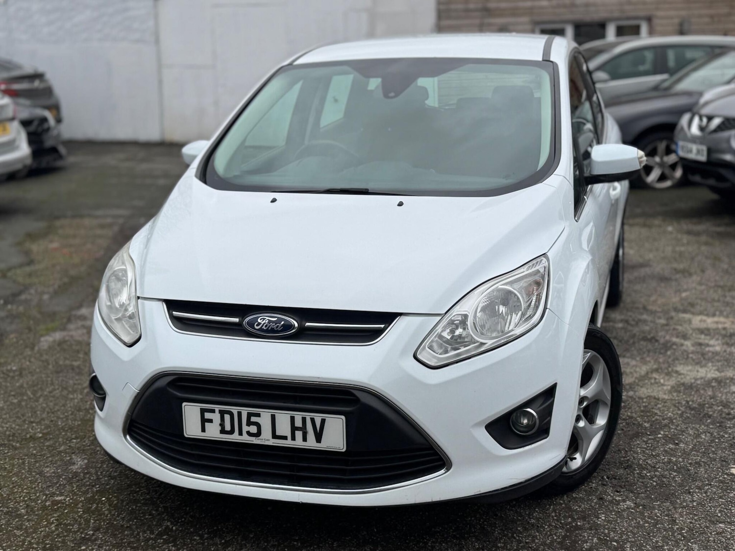 Used Ford C-Max 2015 for sale - 78100927: Photo 2