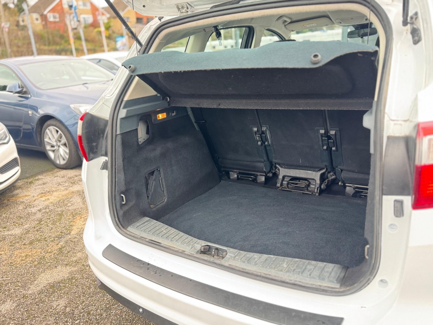 Used Ford C-Max 2015 for sale - 78100927: Photo 75