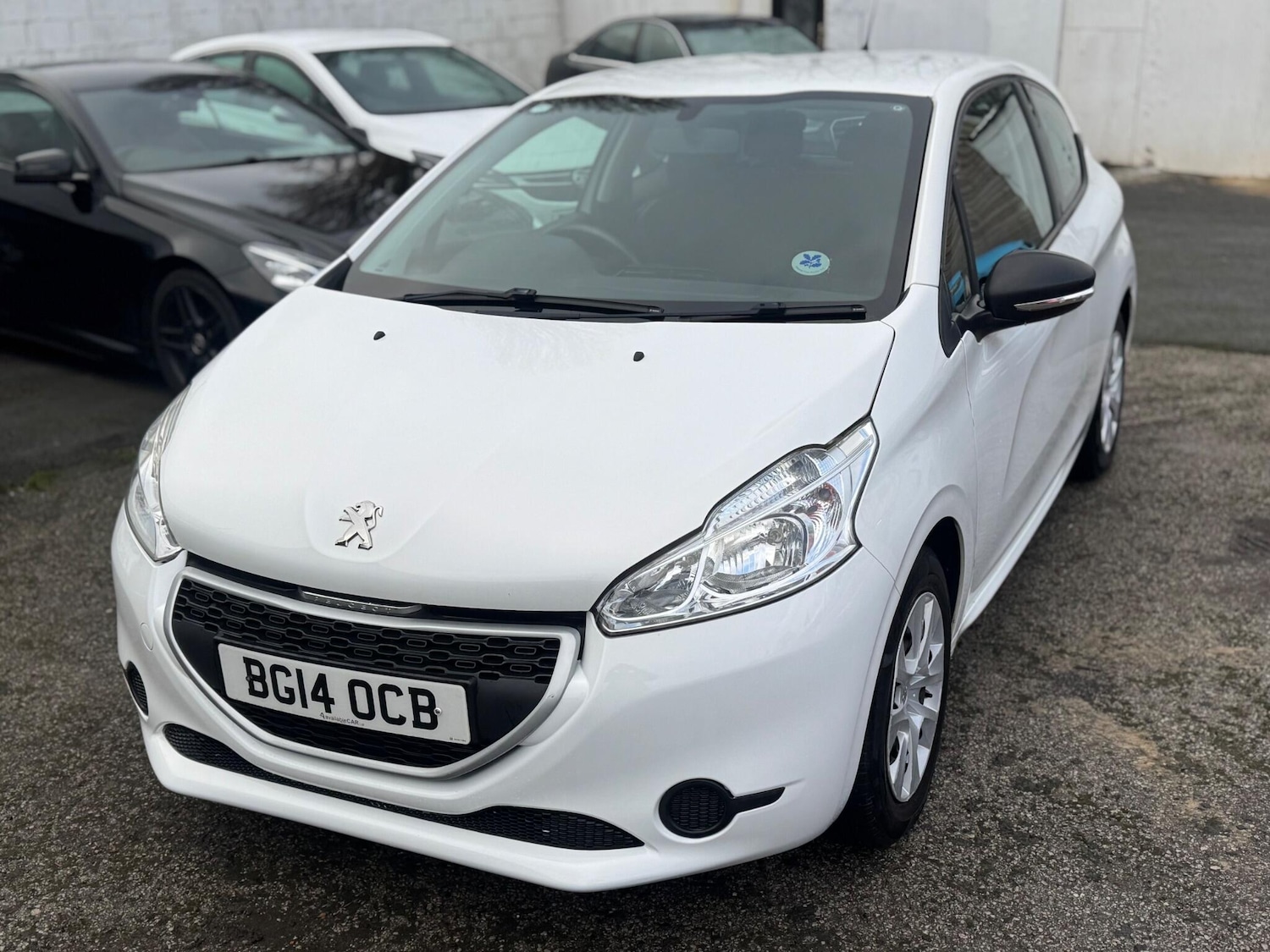 Used Peugeot 208 for sale - 77016965: Photo 3