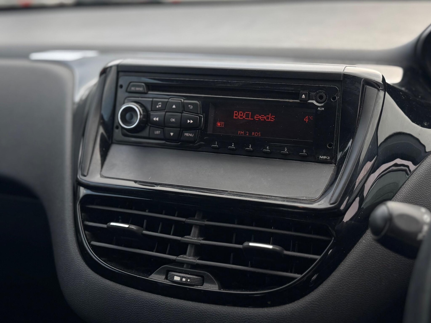 Used Peugeot 208 for sale - 77016965: Photo 44